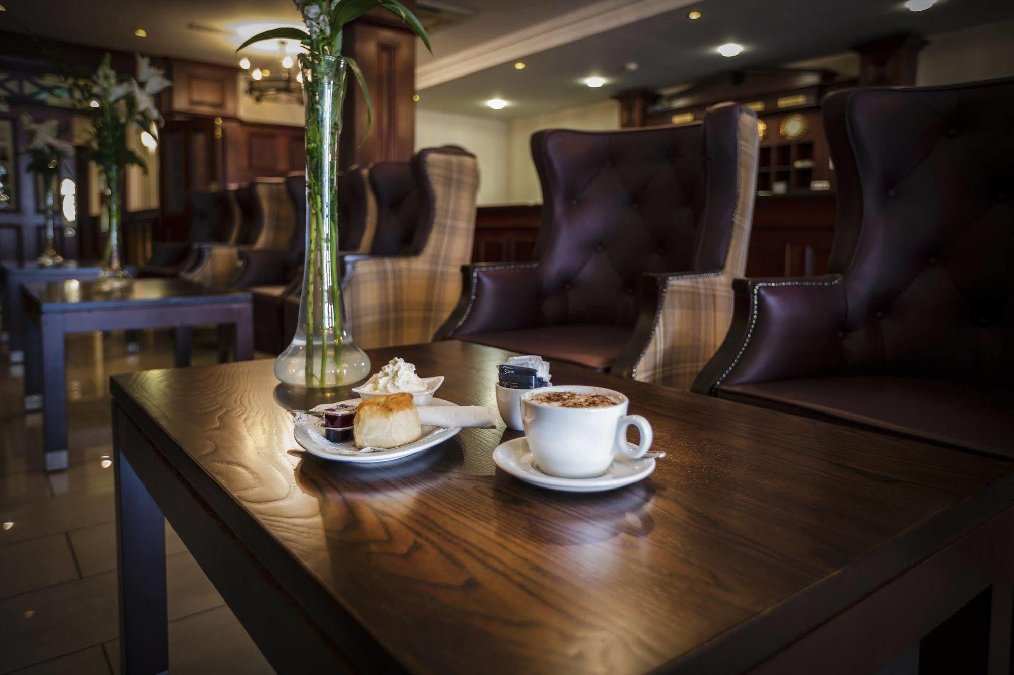 Downings Bay Hotel Extérieur photo
